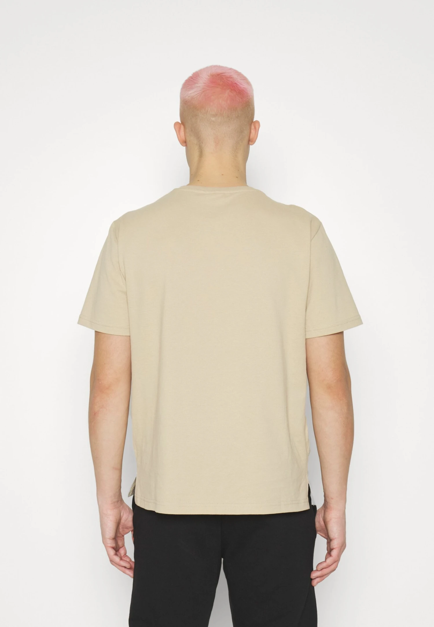 Fila Teupitz Tee - Camiseta Básica - Fields Of Rye - Imagen 4