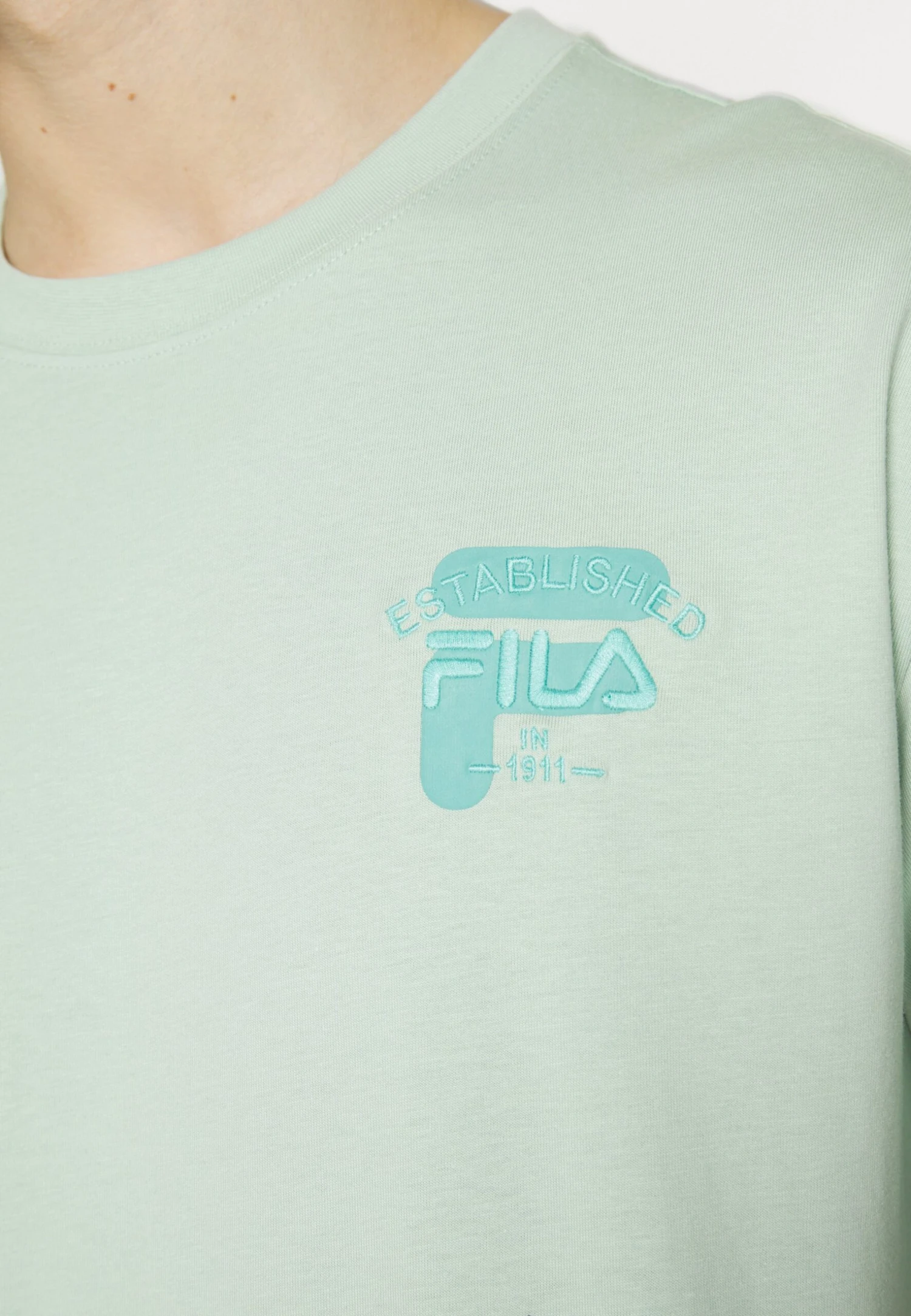 Fila Brovo Oversized Tee - Camiseta Básica - Silt Green - Imagen 7
