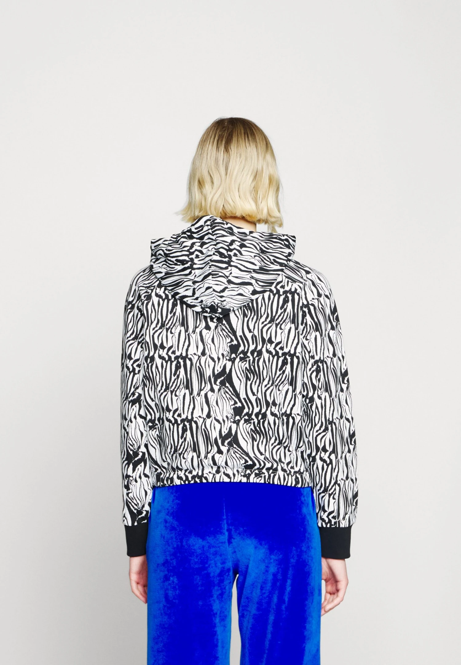 Fila Breza Cropped Hoody - Sudadera - Bright White - Imagen 5