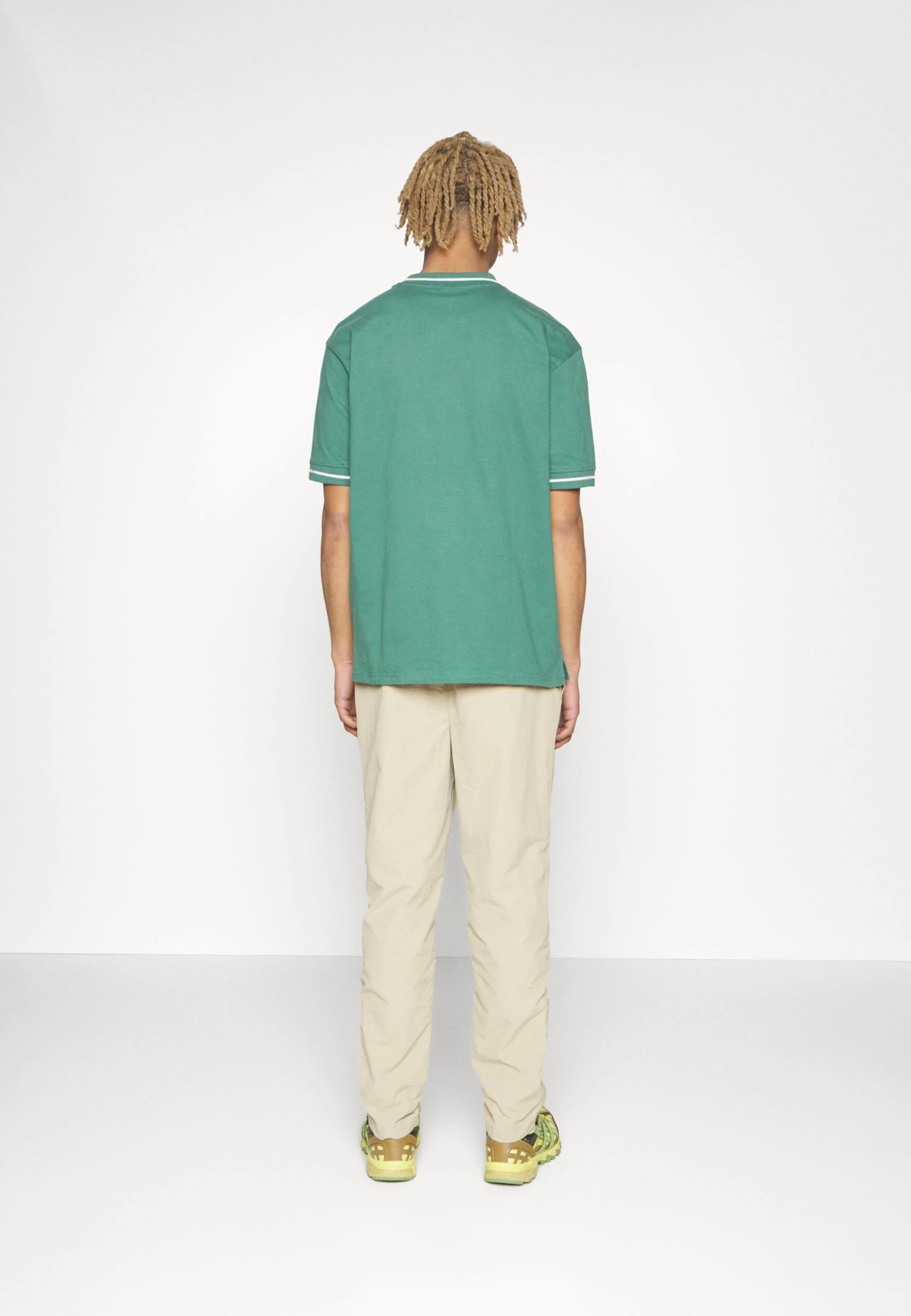 Fila Tettnang Tapered Pants - Pantalones Deportivos - Fields Of Rye - Imagen 4