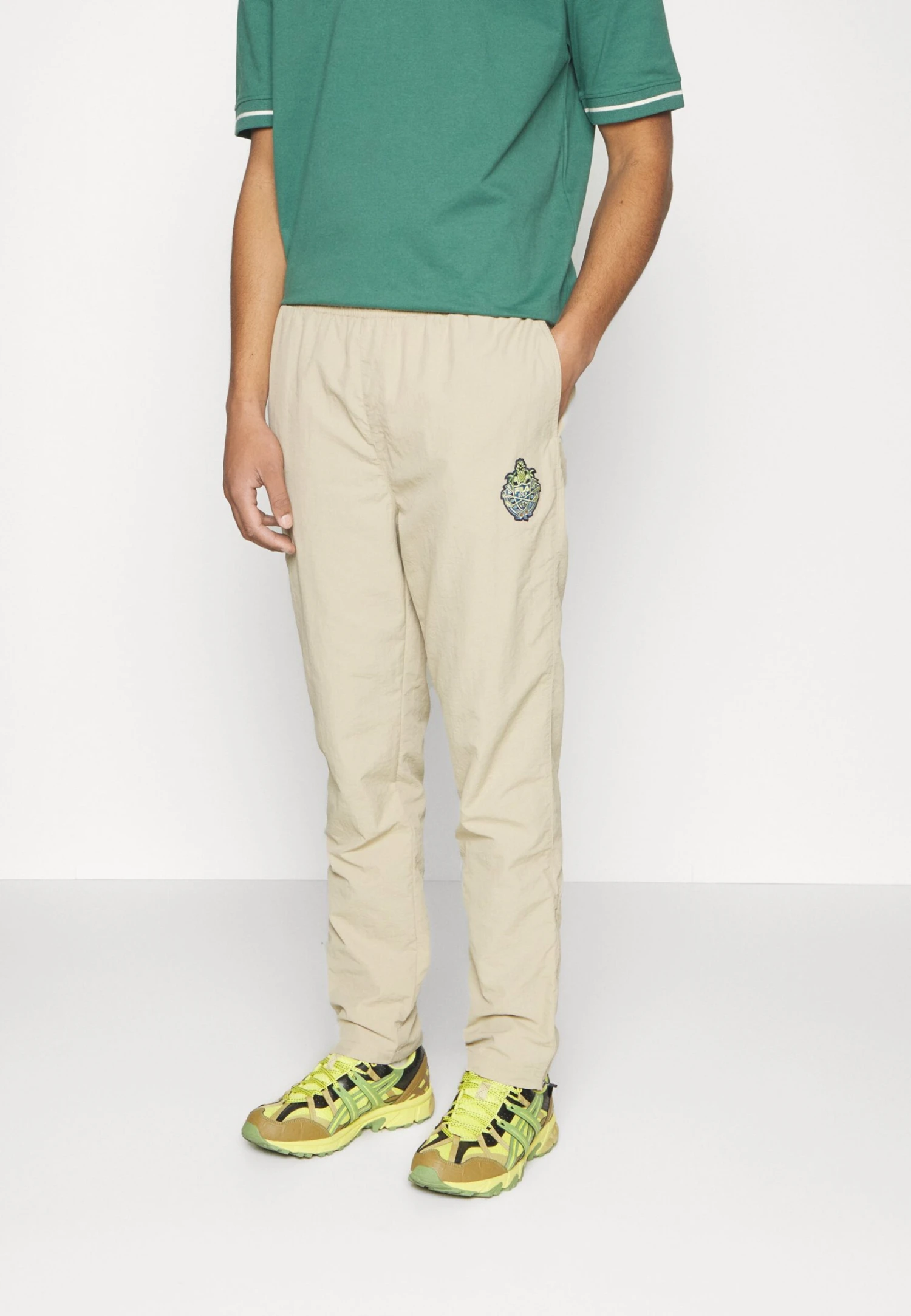 Fila Tettnang Tapered Pants - Pantalones Deportivos - Fields Of Rye - Imagen 3