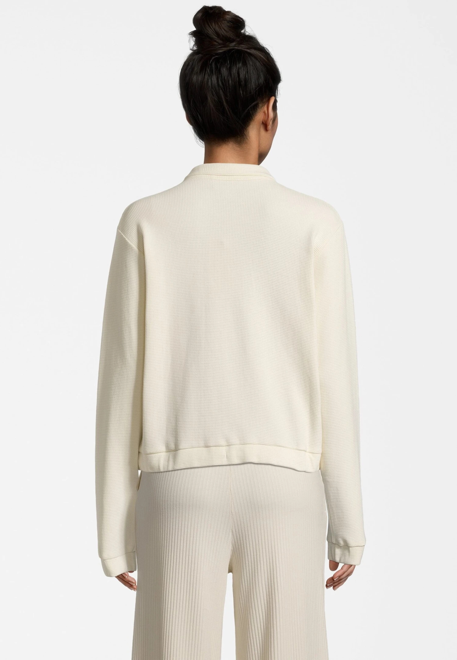 Fila Apparel Civita Cropped- Chaqueta Fina - Antique White - Imagen 3