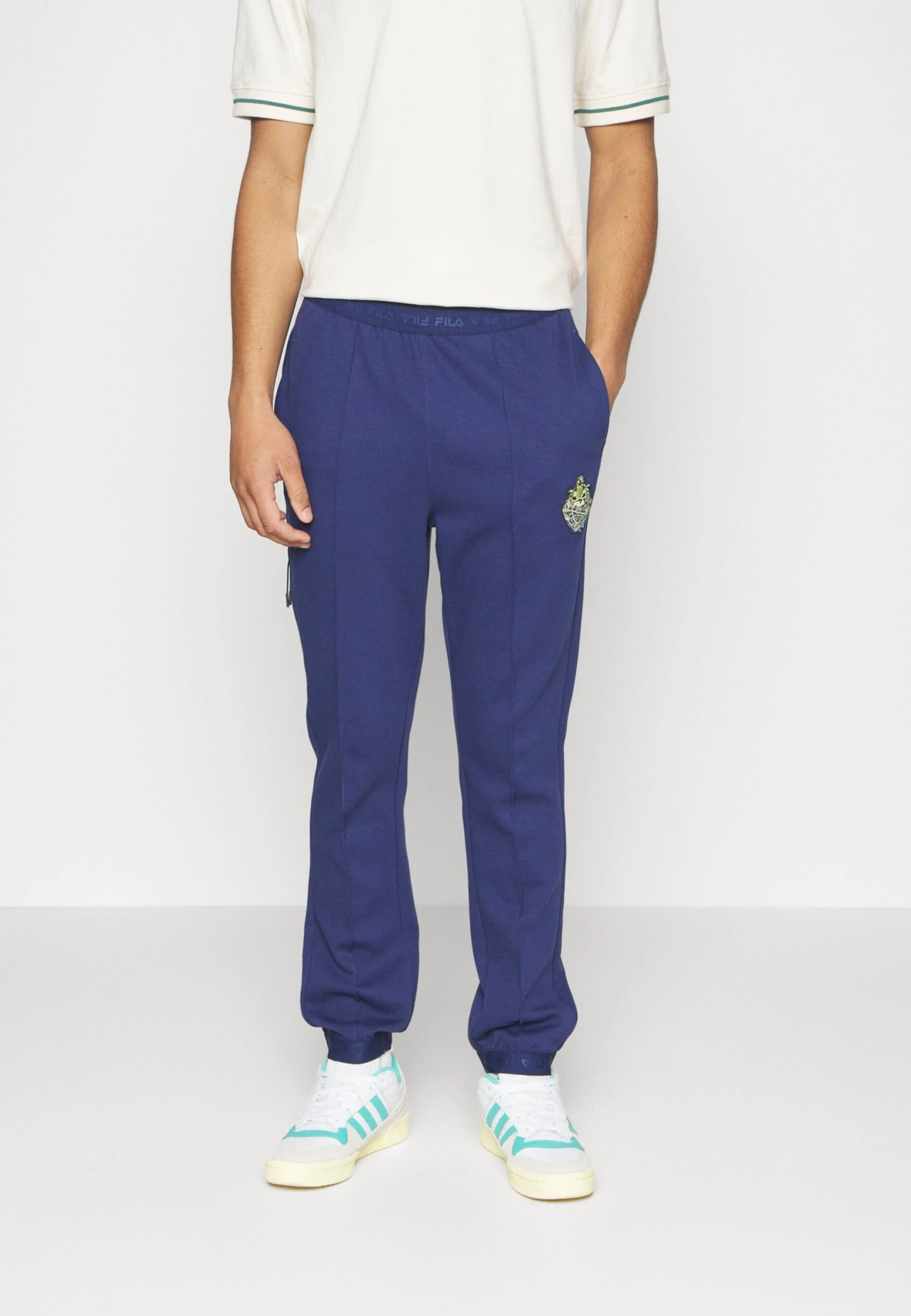 Fila Trassem Track Pants - Pantalones Deportivos - Medieval Blue - Imagen 3