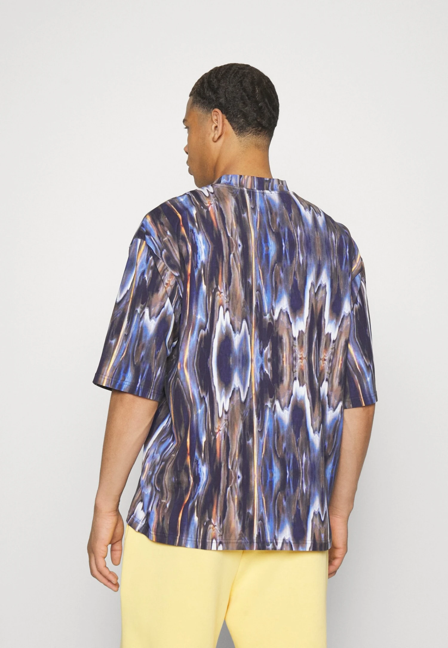 Fila Commercy Oversized Tee Unisex - Camiseta Estampada - Blue Melting - Imagen 3