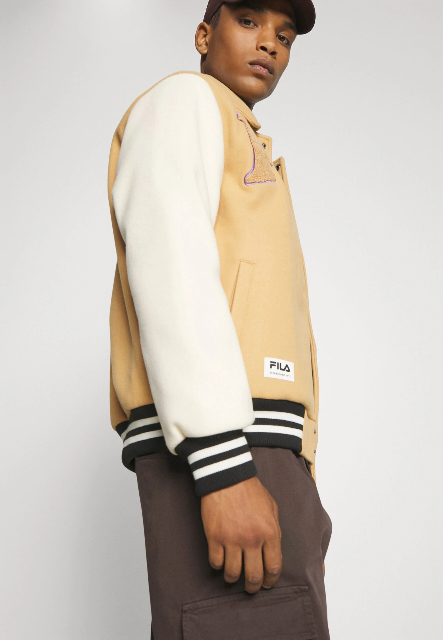 Fila Tehran College Jacket Unisex - Chaquetas Bomber - Iced Coffee - Imagen 4