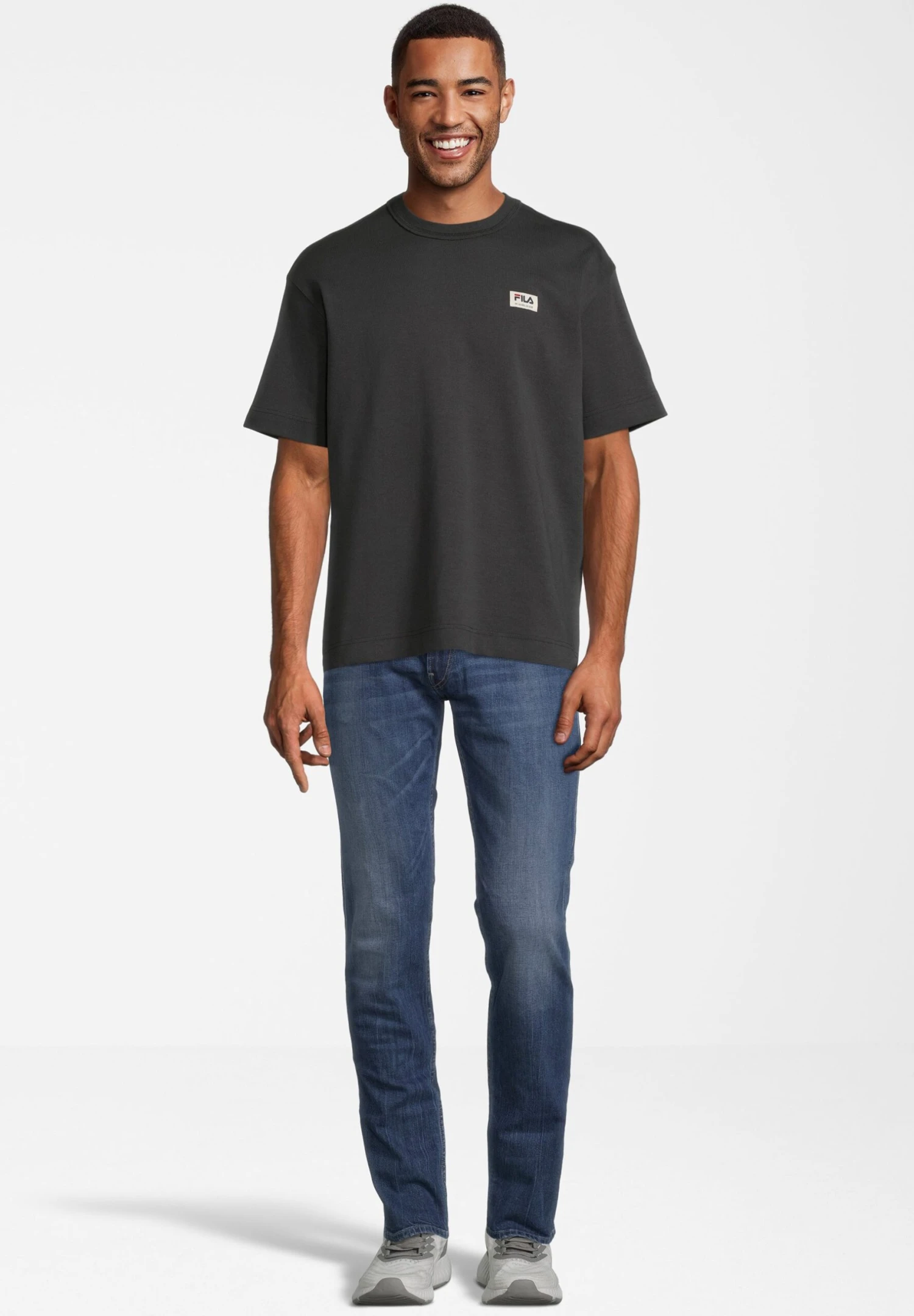 Fila Apparel Taipas Oversized - Camiseta Básica - Moonless Night - Imagen 2