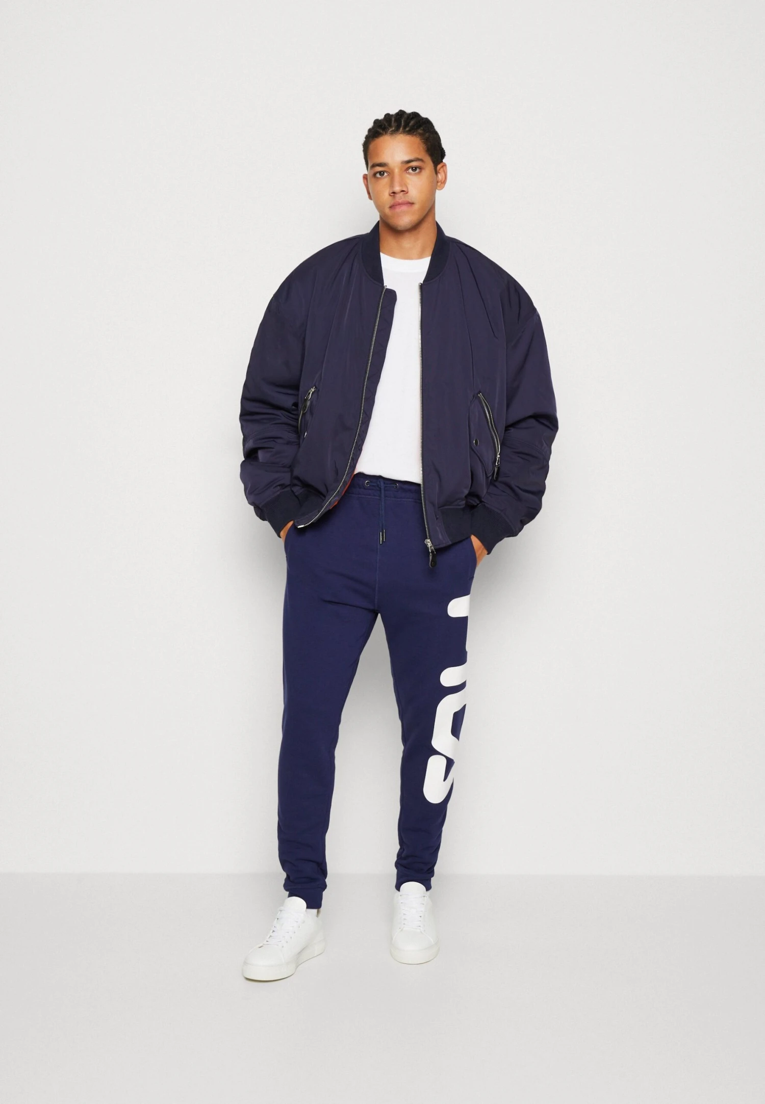 Fila Bronte Pants Unisex - Pantalones Deportivos - Medieval Blue - Imagen 2