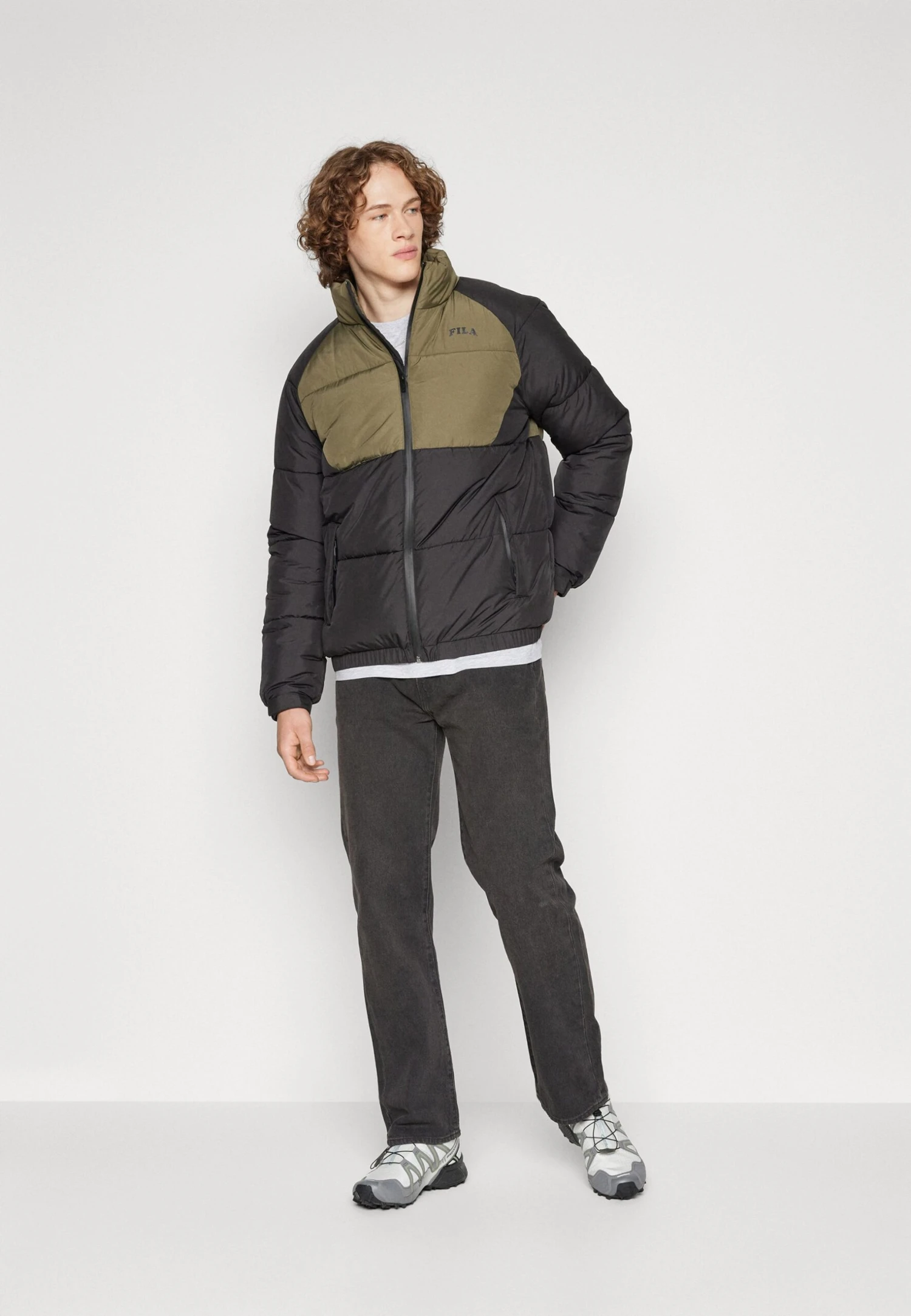 Fila Tarsus - Chaqueta De Invierno - Black/Olive Night - Imagen 5