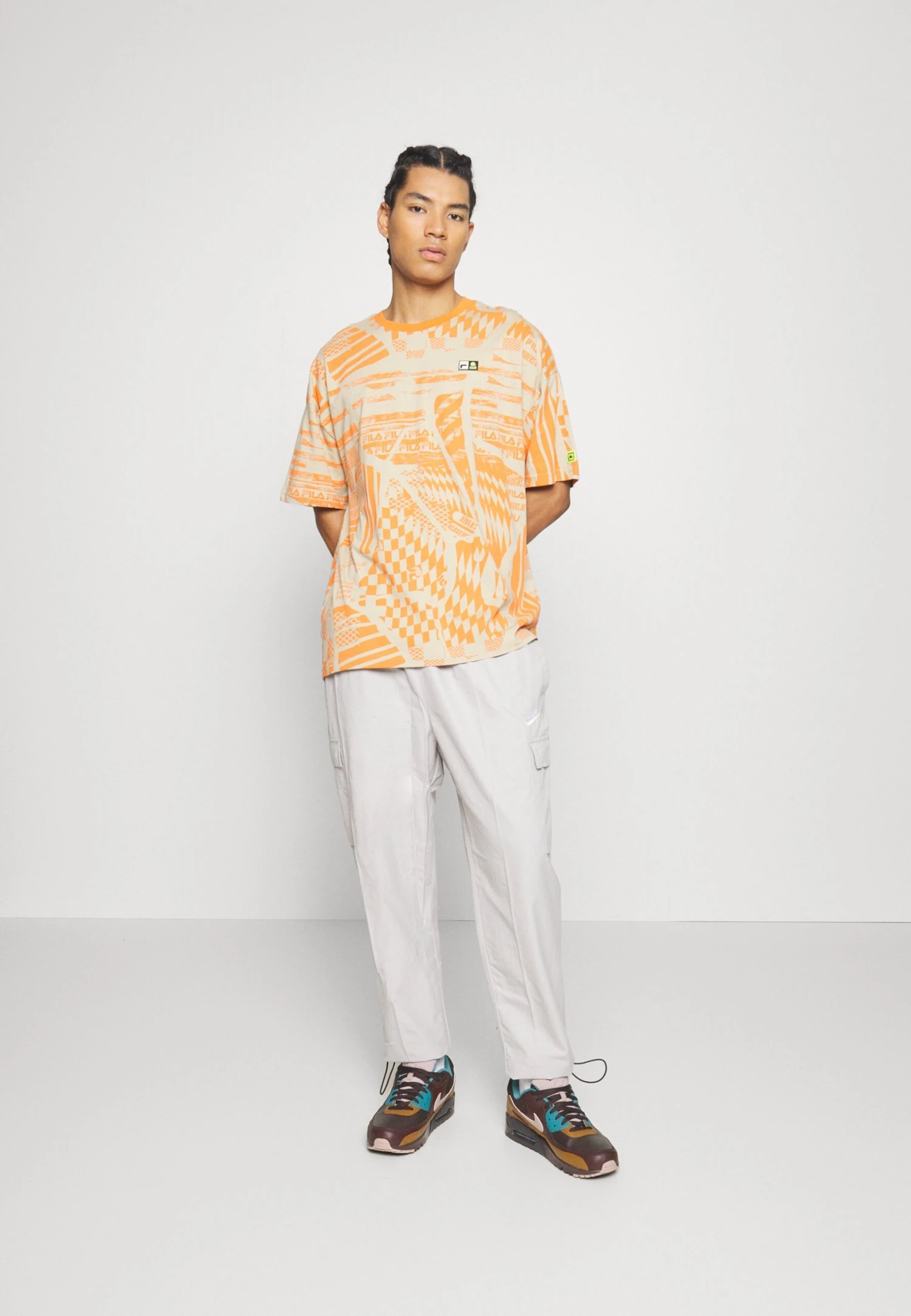 Fila Oversized Tee Unisex - Camiseta Estampada - Orange - Imagen 5