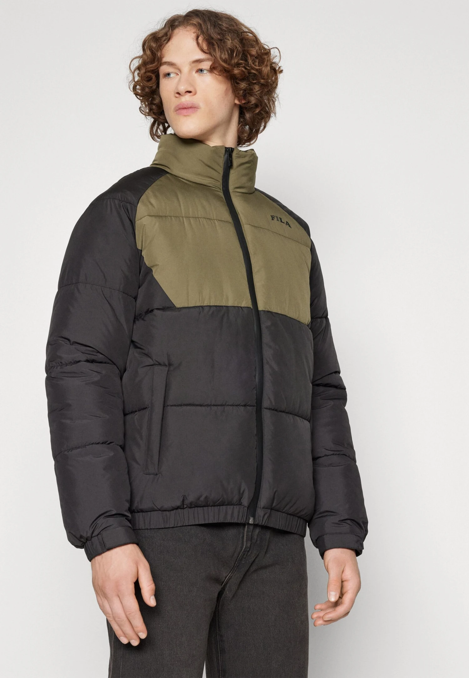 Fila Tarsus - Chaqueta De Invierno - Black/Olive Night - Imagen 6