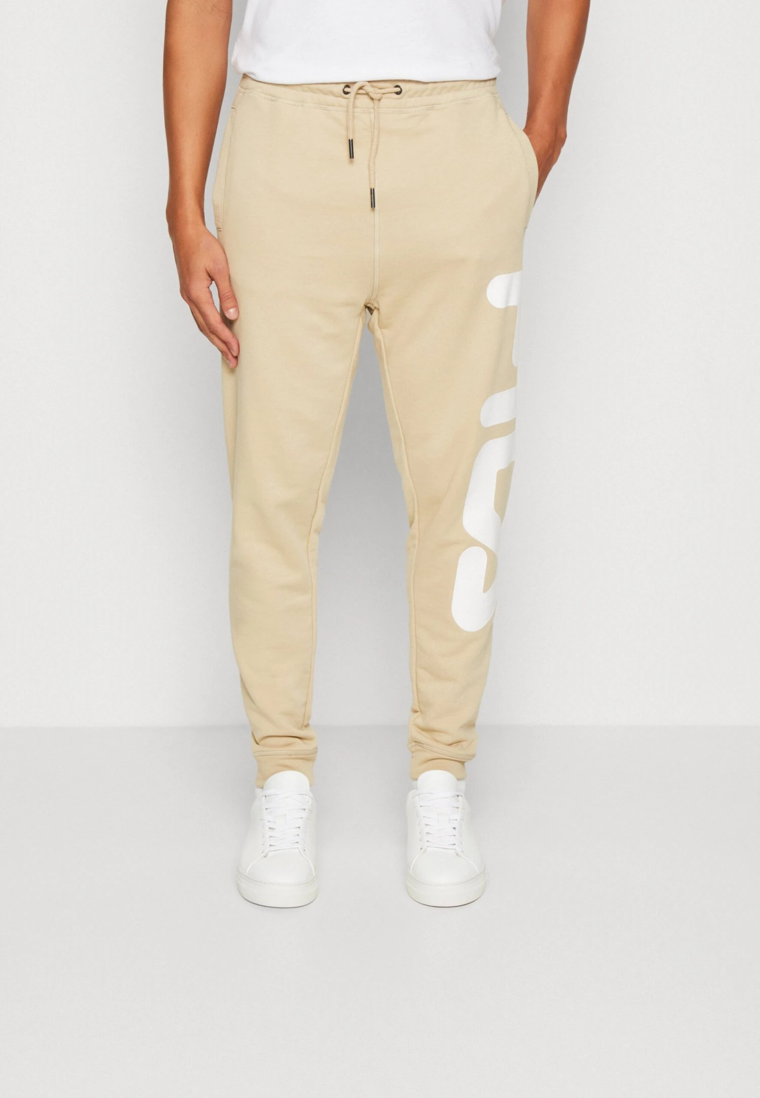 Fila Bronte Pants Unisex - Pantalones Deportivos - Fields Of Rye